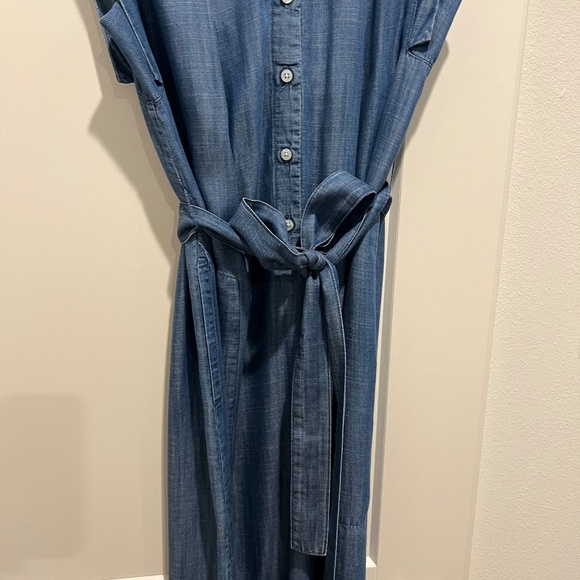 Banana Republic Chambray Dress Size SMALL LIKE NEW - Picture 6 of 11